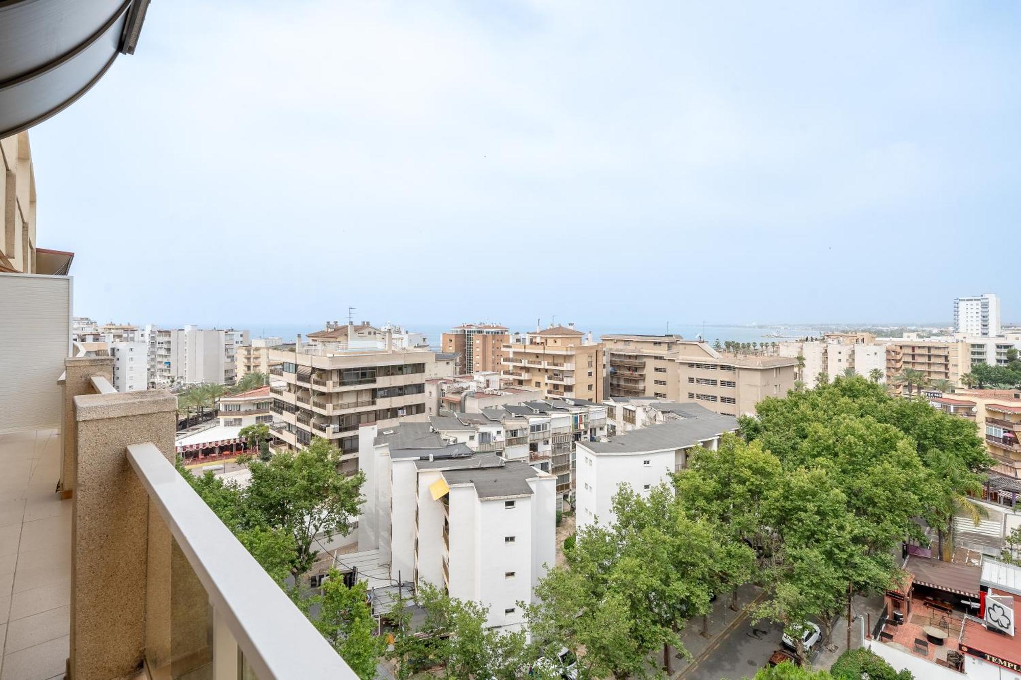 Rentalmar Central Park Salou Exterior foto